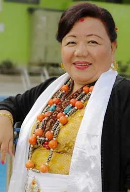 Doma Lama Hyalmo
