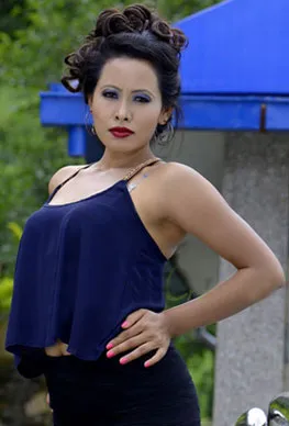 Kamali Waiba
